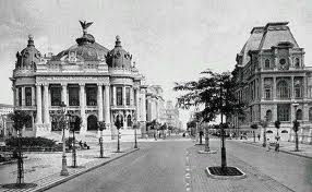 A Avenida Central, símbolo das transformações urbanas no Rio de Janeiro do início do século XX.